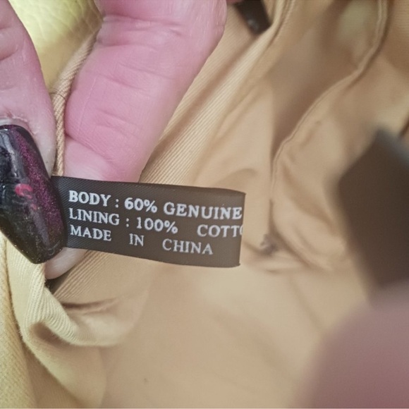 Genuine Leather!! Coldwater Creek yellow Hobo Leather Shoulder Bag - Picture 7 of 16